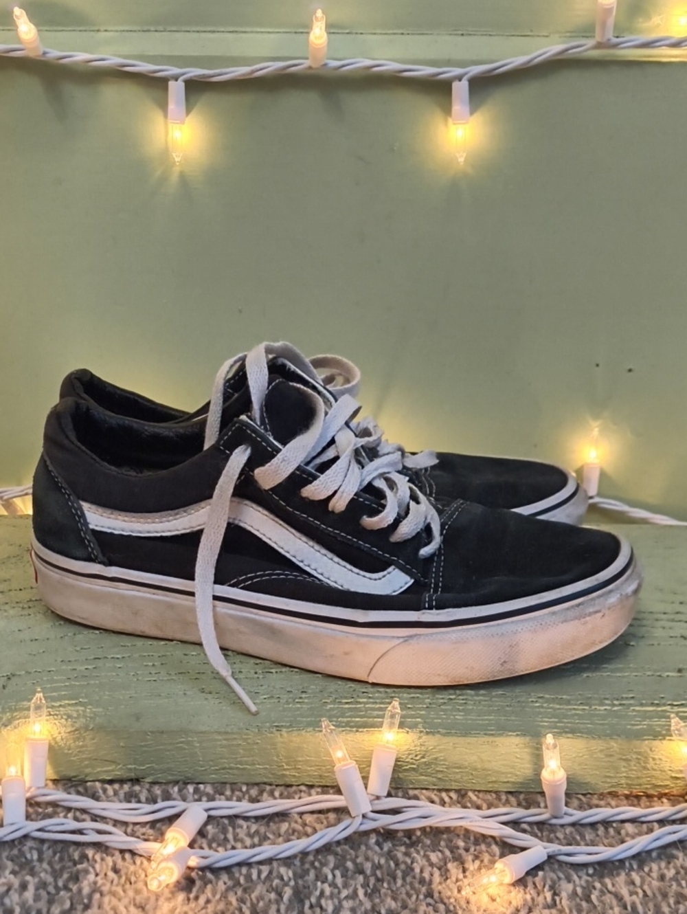 Women's Vans Black White Old Skhool Iconic Old School Classics 6.5